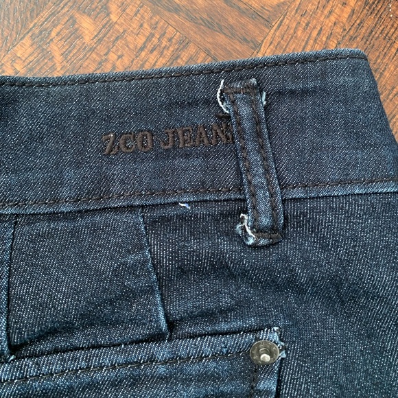 ZCO Jeans Shorts. Size 1 - Picture 4 of 11